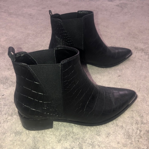Marc Fisher Ankle Boots - Picture 5 of 8
